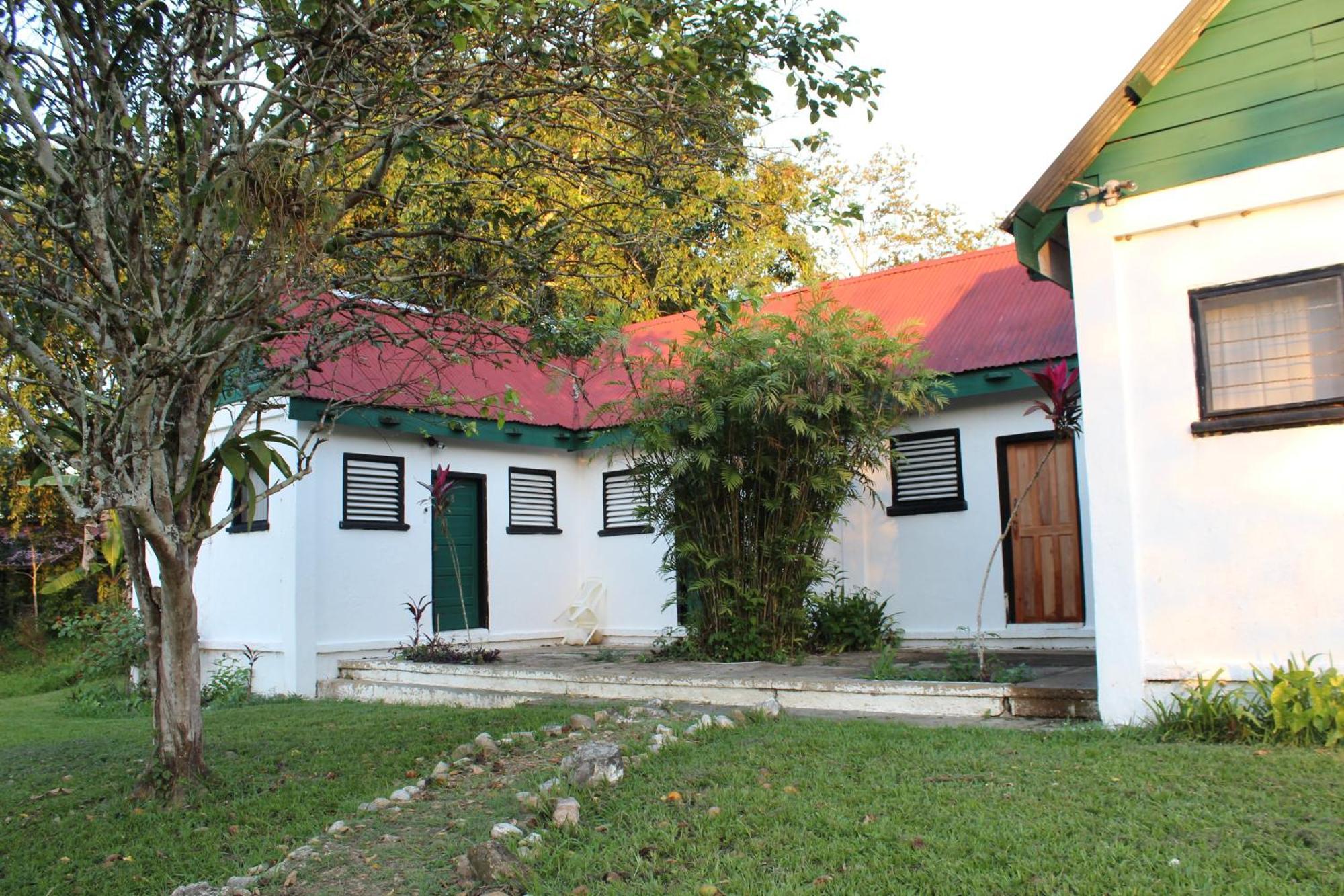 Nabitunich Villa Сан Игнасио Екстериор снимка